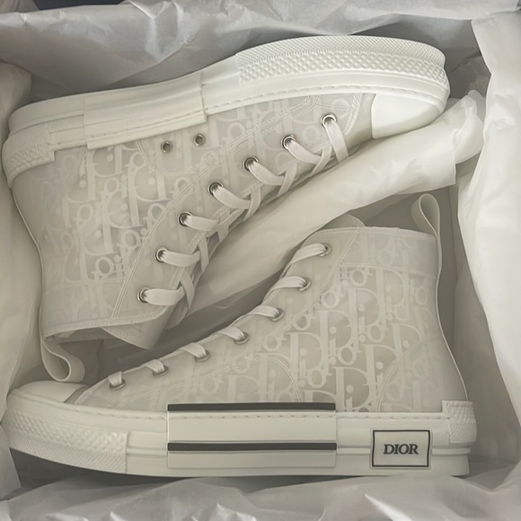 Brand New never worn Dior HT Sneakers white on white - Picture 5 of 6